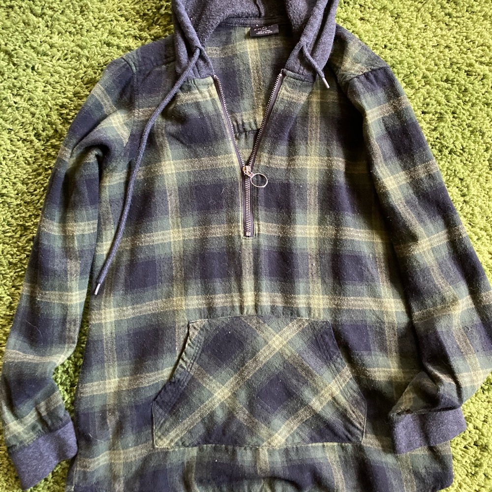 Olive Green Zumiez Flannel hoodie